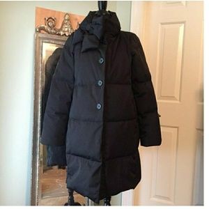 Kate SpadeBlack Funnel-neck Puffer w/Bow Puffy